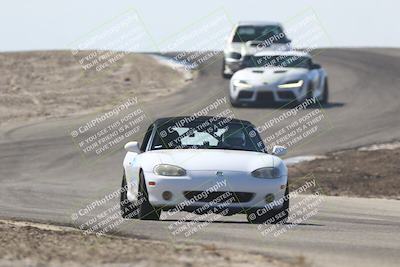 media/Oct-18-2025-Speed Ventures (Sat) [[8b3b7cf525]]/Yellow/Session 2 (Phil Hill)/